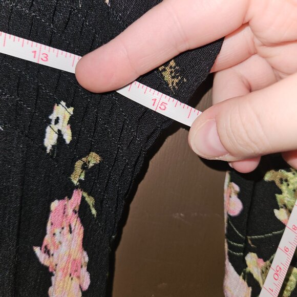 Semi Sheer Button Up Floral Women's Duster - Picture 3 of 7